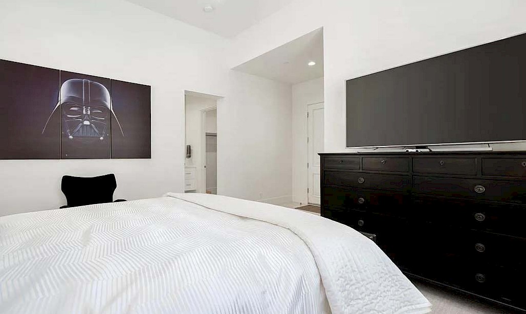80165 N Residence Club Dr bedroom
